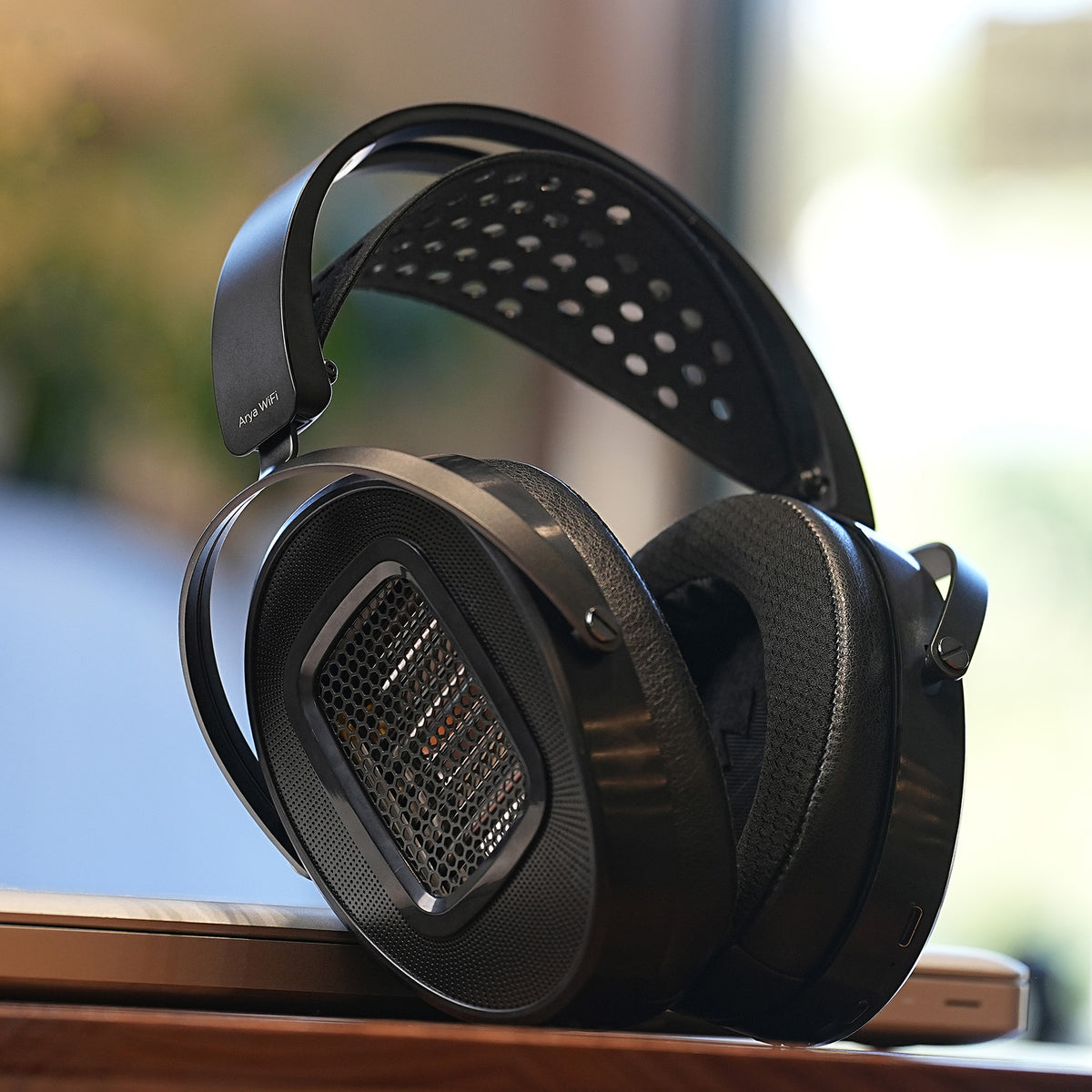 HiFiMAN Arya WiFi Streaming Planar Headphones HiFiMAN Arya WiFi high-resolution streaming planar headphones